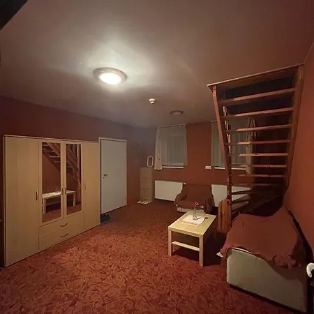 U Milana V Pisku Lejlighed *